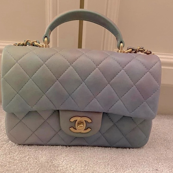 22P mini flap bag with handle Ombré - Picture 6 of 8